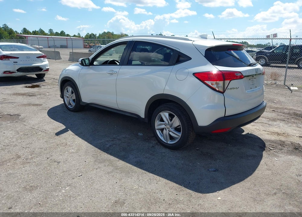 2019 HONDA HR-V VIN: 3CZRU5H72KM717844