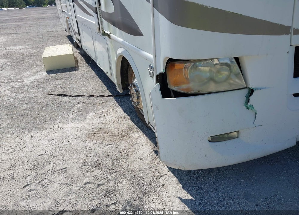 2011 FORD HURRICANE MOTOR HOME VIN: 1F65F5DY8B0A06412