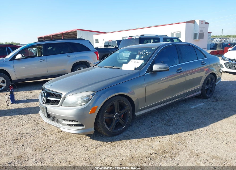 2011 MERCEDES-BENZ C CLASS VIN: WDDGF8BB3BR170450