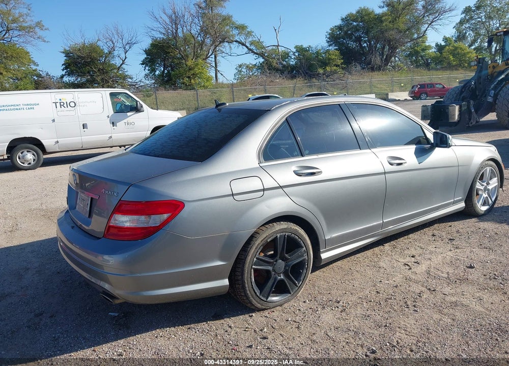 2011 MERCEDES-BENZ C CLASS VIN: WDDGF8BB3BR170450
