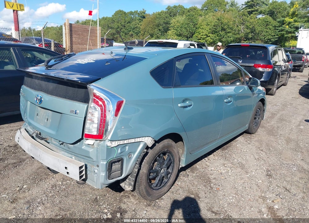 2015 TOYOTA PRIUS VIN: JTDKN3DU4F1901948