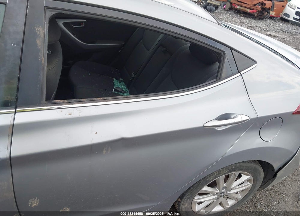 2015 HYUNDAI ELANTRA SE VIN: KMHDH4AE7FU344921
