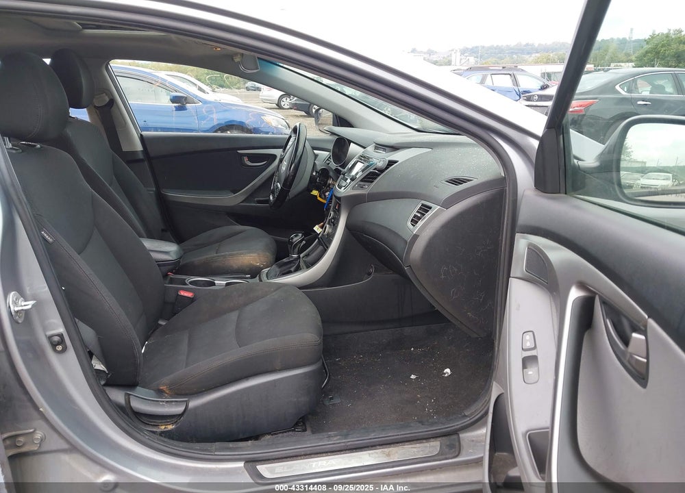 2015 HYUNDAI ELANTRA SE VIN: KMHDH4AE7FU344921