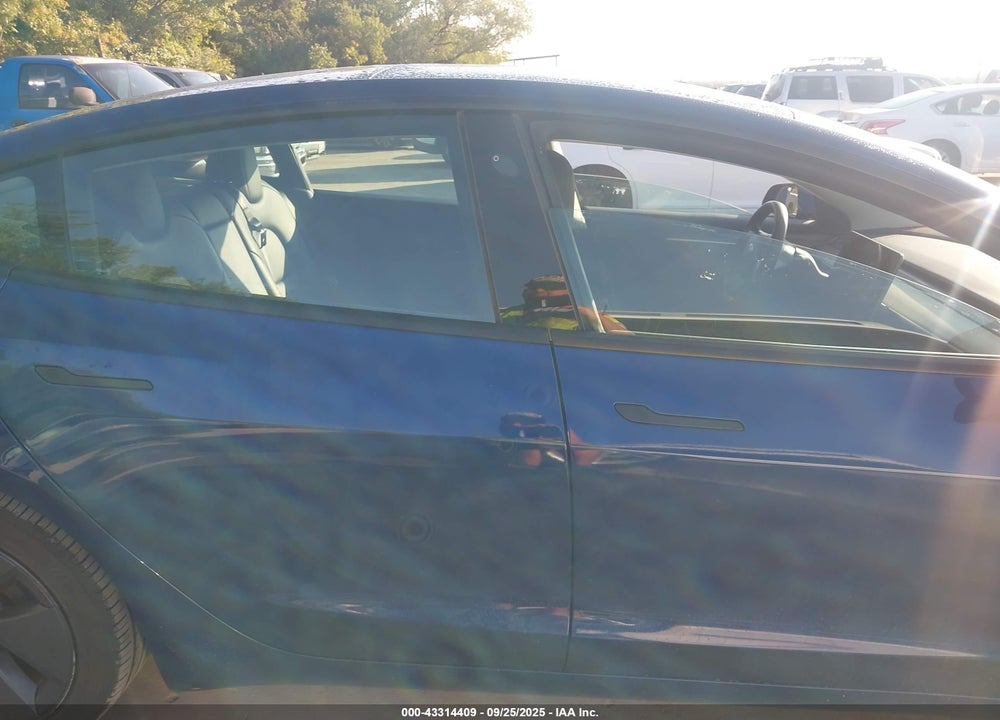 2022 TESLA MODEL 3 REAR-WHEEL DRIVE VIN: 5YJ3E1EA1NF113535