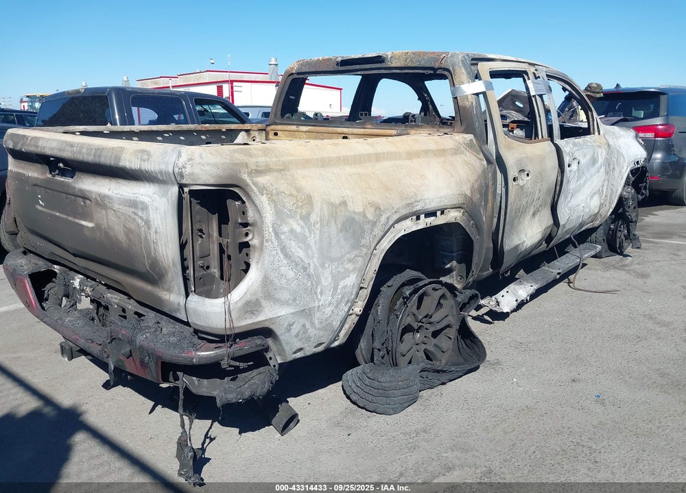 2025 GMC CANYON 4WD ELEVATION VIN: 1GTP2BEK4S1163438