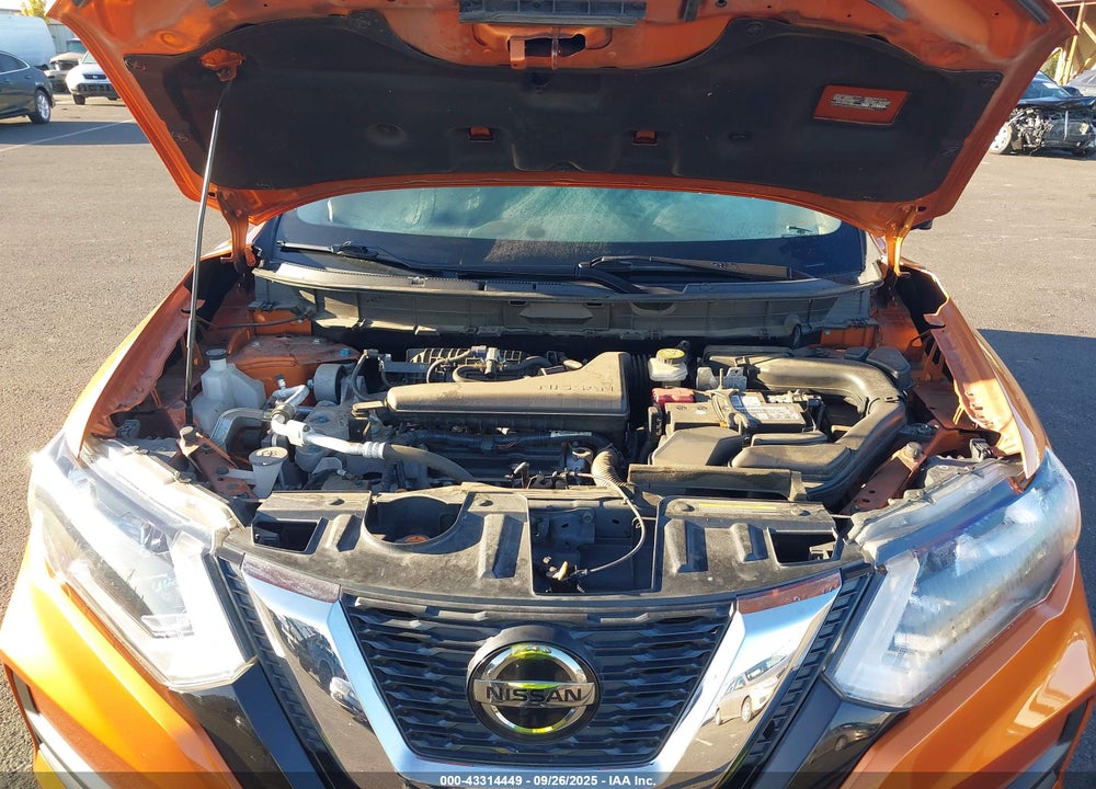 2019 NISSAN ROGUE SV VIN: JN8AT2MV2KW371839