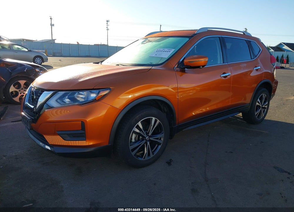 2019 NISSAN ROGUE SV VIN: JN8AT2MV2KW371839