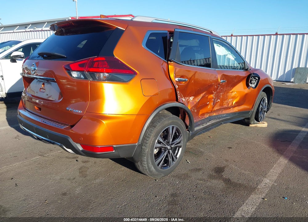 2019 NISSAN ROGUE SV VIN: JN8AT2MV2KW371839
