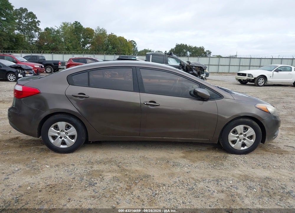 2014 KIA FORTE LX VIN: KNAFK4A63E5062918