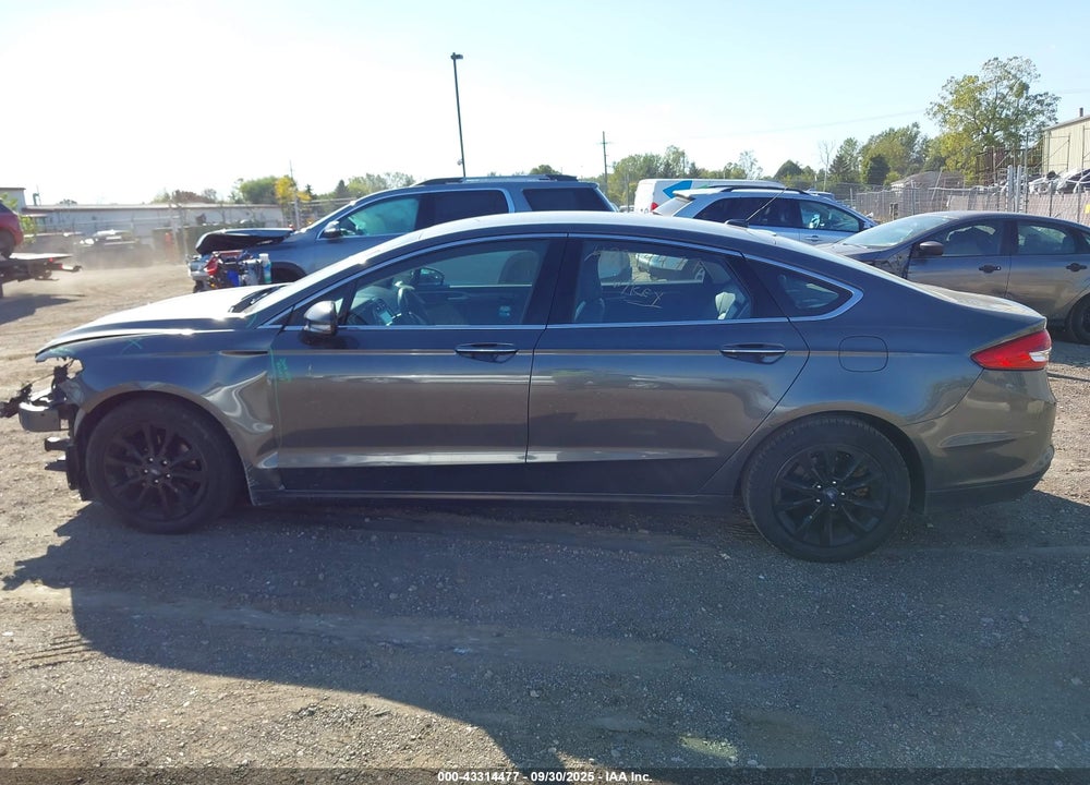 2017 FORD FUSION SE VIN: 3FA6P0HD8HR348532
