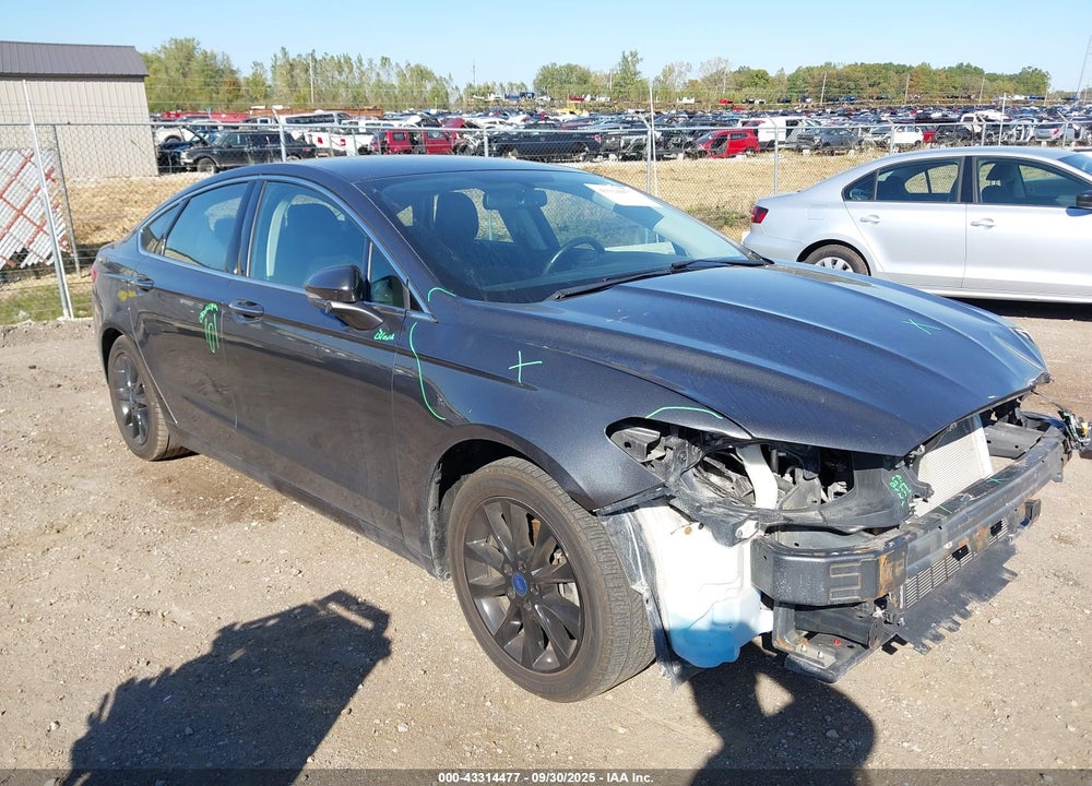 2017 FORD FUSION SE VIN: 3FA6P0HD8HR348532