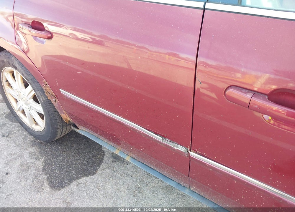 2005 FORD FIVE HUNDRED VIN: 1FAHP25145G105186