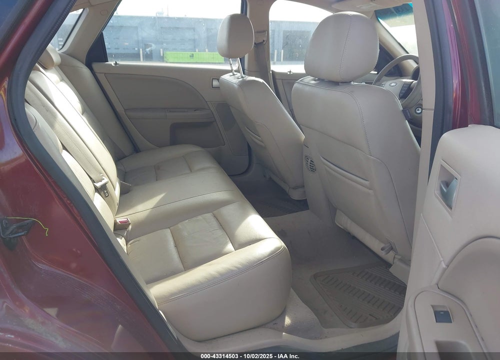 2005 FORD FIVE HUNDRED VIN: 1FAHP25145G105186