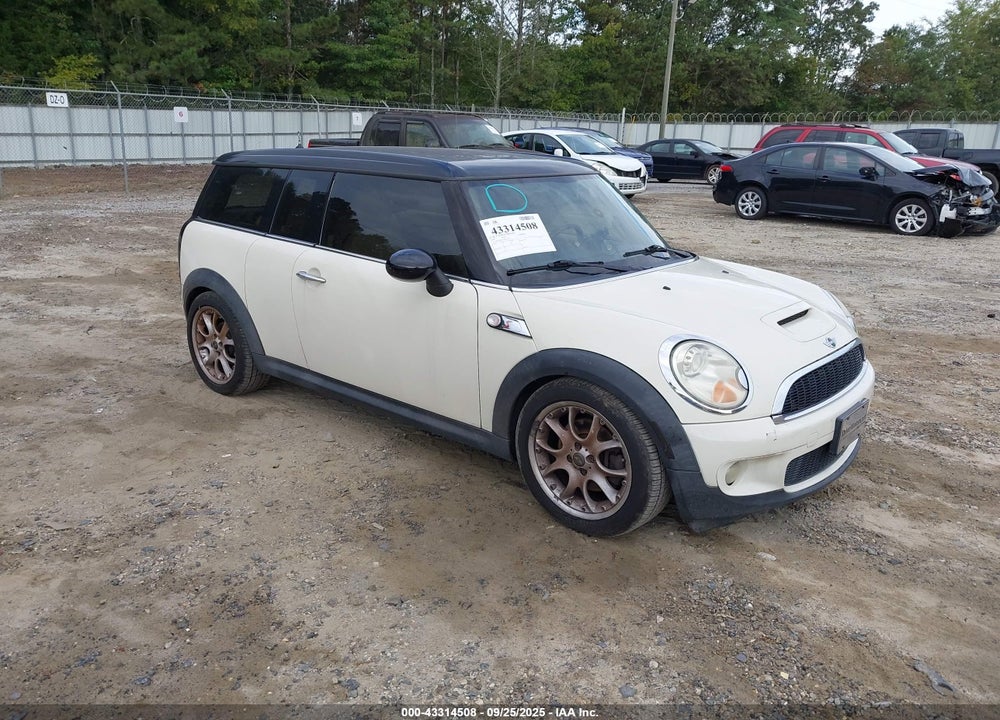 2008 MINI COOPER S CLUBMAN VIN: WMWMM33588TP87351