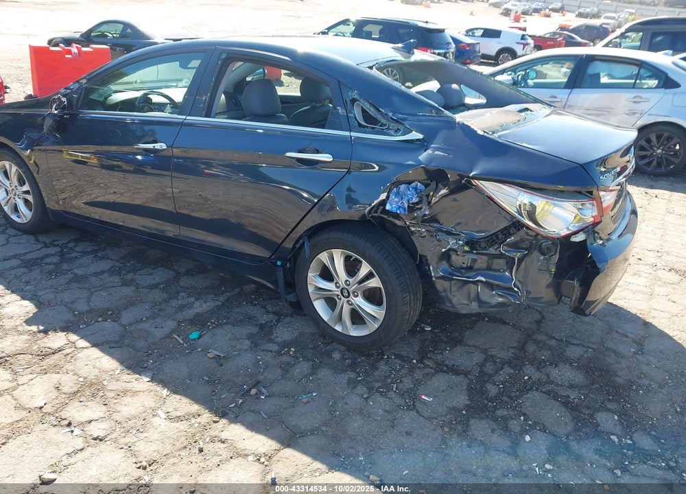 2011 HYUNDAI SONATA VIN: 5NPEC4AC1BH156194