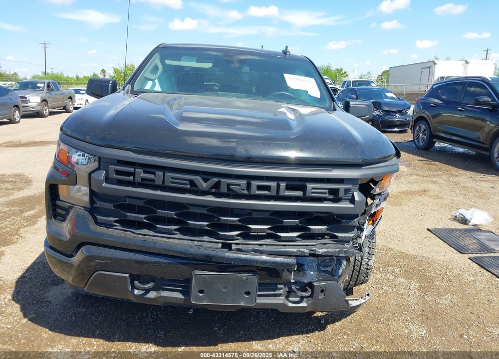 2025 CHEVROLET SILVERADO 1500 2WD SHORT BED CUSTOM VIN: 3GCPABEKXSG372185