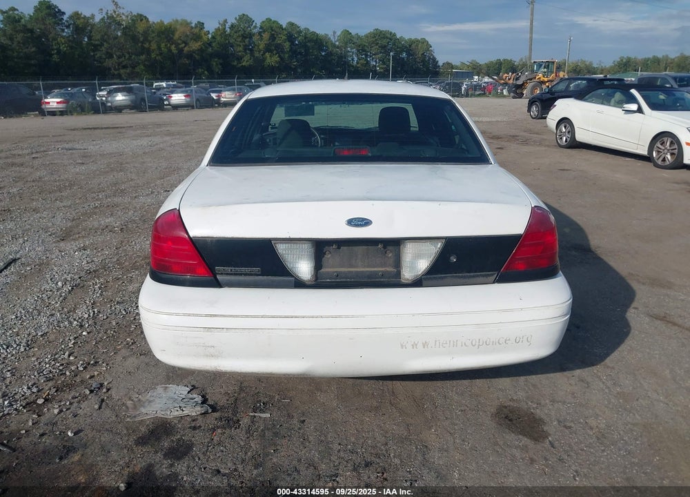 2006 FORD CROWN VICTORIA VIN: 2FAHP71W26X133661