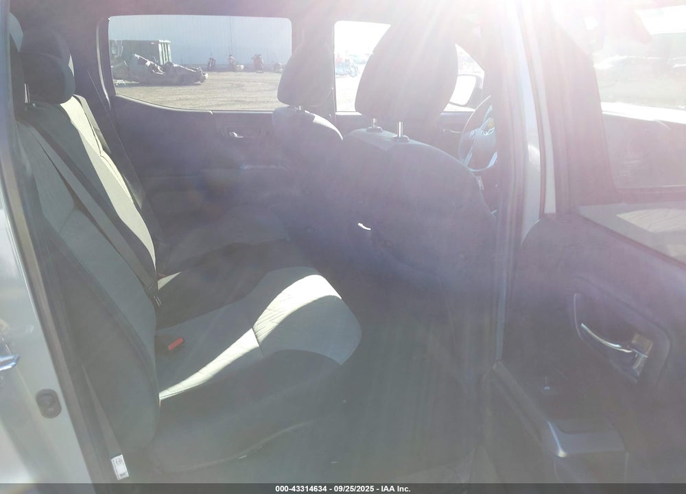 2022 TOYOTA TACOMA VIN: 3TMCZ5AN8NM472963
