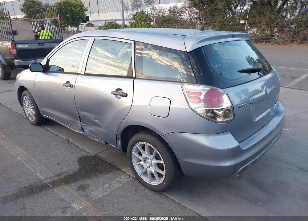 2007 TOYOTA MATRIX VIN: 2T1KR32E97C667884