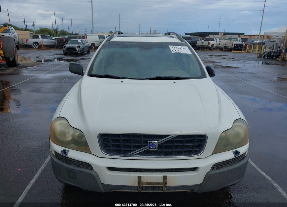 2005 VOLVO XC90 2.5T VIN: YV1CY592651199011