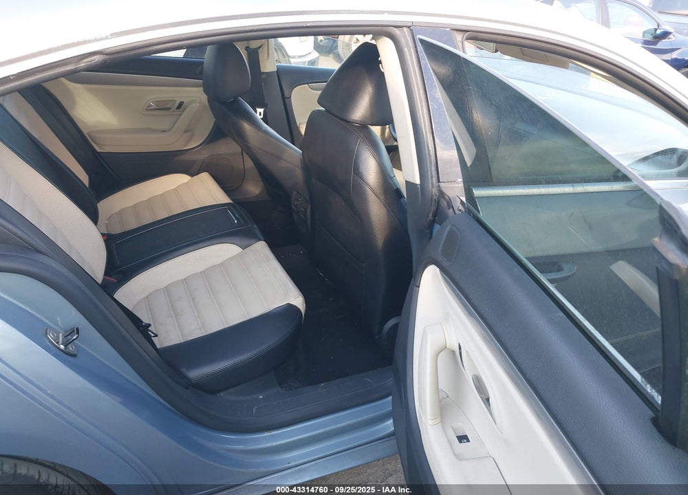 2010 VOLKSWAGEN CC SPORT VIN: WVWMP7AN7AE536383