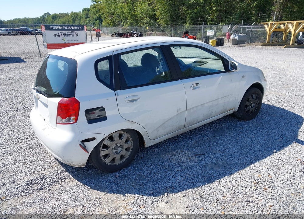 2005 CHEVROLET AVEO LS VIN: KL1TD62645B300987
