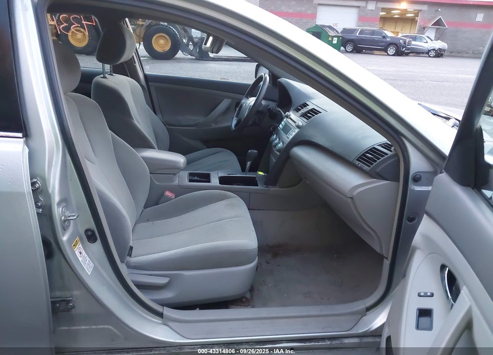 2007 TOYOTA CAMRY LE VIN: 4T1BE46K97U058732