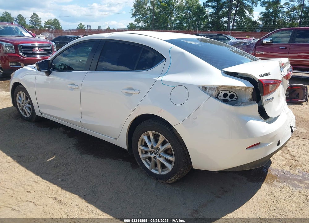 2016 MAZDA 3 VIN: JM1BM1U72G1305546