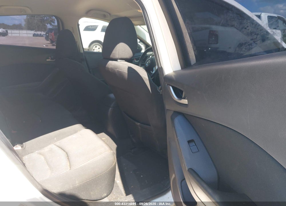 2016 MAZDA 3 VIN: JM1BM1U72G1305546