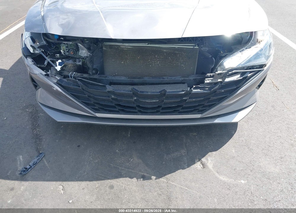 2023 HYUNDAI ELANTRA VIN: KMHLM4AG3PU465990