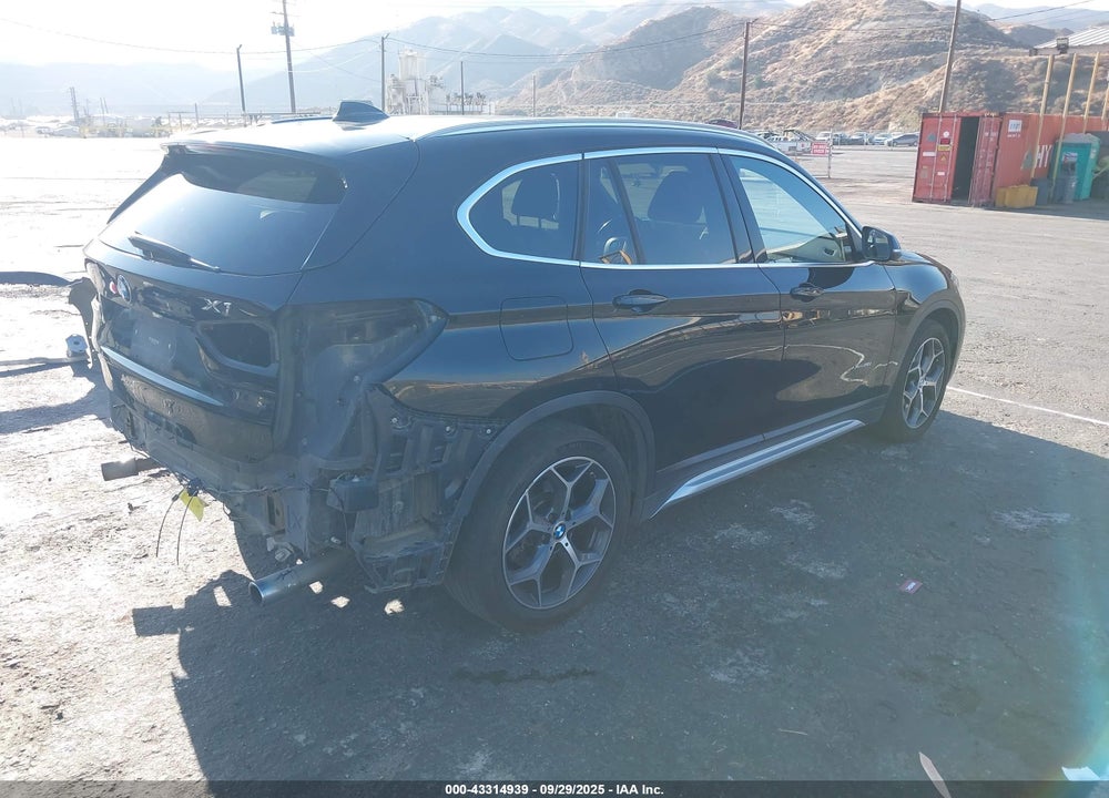 2017 BMW X1 VIN: WBXHT3Z30H4A54093
