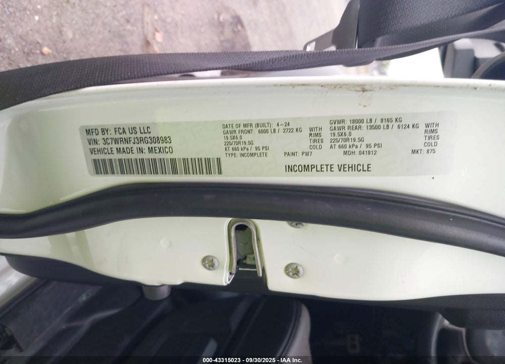 2024 RAM 5500 CHASSIS TRADESMAN/SLT/LAIE/LIMITED VIN: 3C7WRNFJ3RG308983