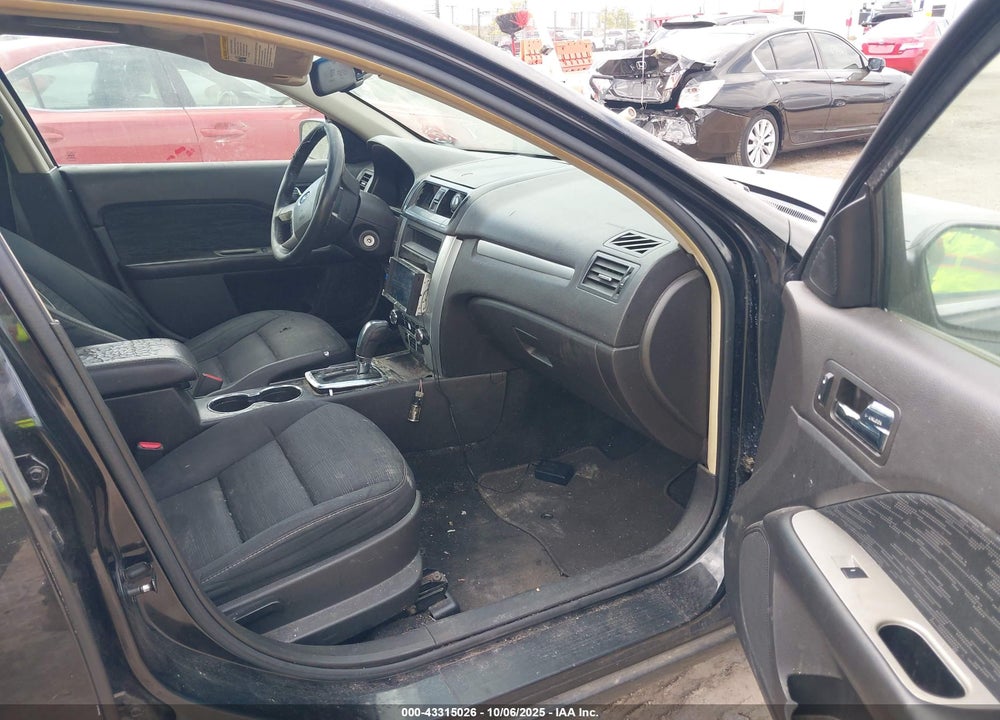 2010 FORD FUSION VIN: 3FAHP0HA4AR427345