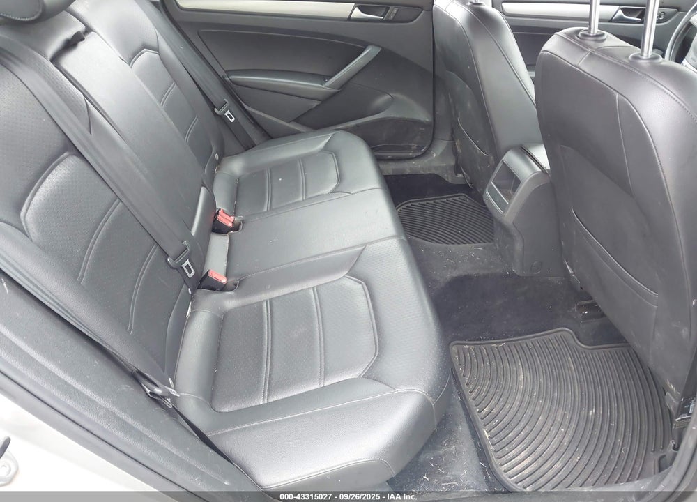 2014 VOLKSWAGEN PASSAT 1.8T WOLFSBURG EDITION VIN: 1VWAT7A31EC048963
