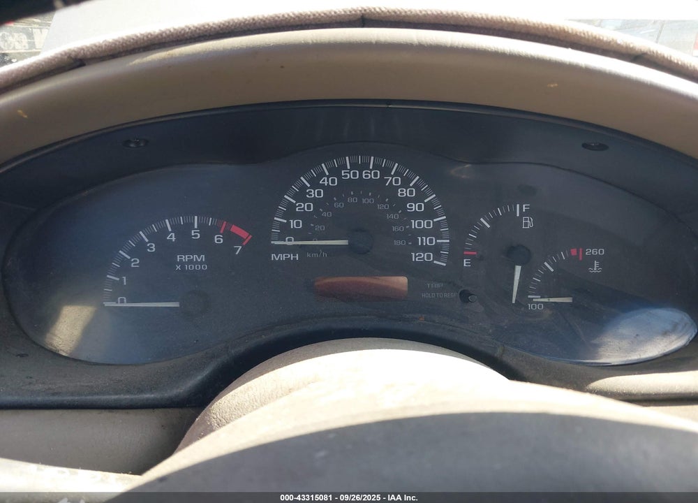 1997 CHEVROLET MALIBU VIN: 1G1ND52M2VY102022
