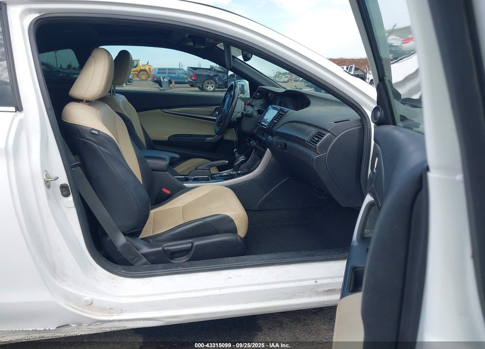 2016 HONDA ACCORD VIN: 1HGCT2B06GA006050