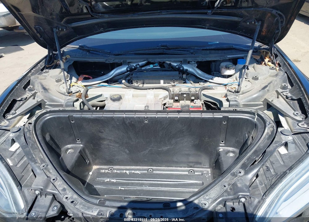 2018 TESLA MODEL S VIN: 5YJSA1E25JF281463