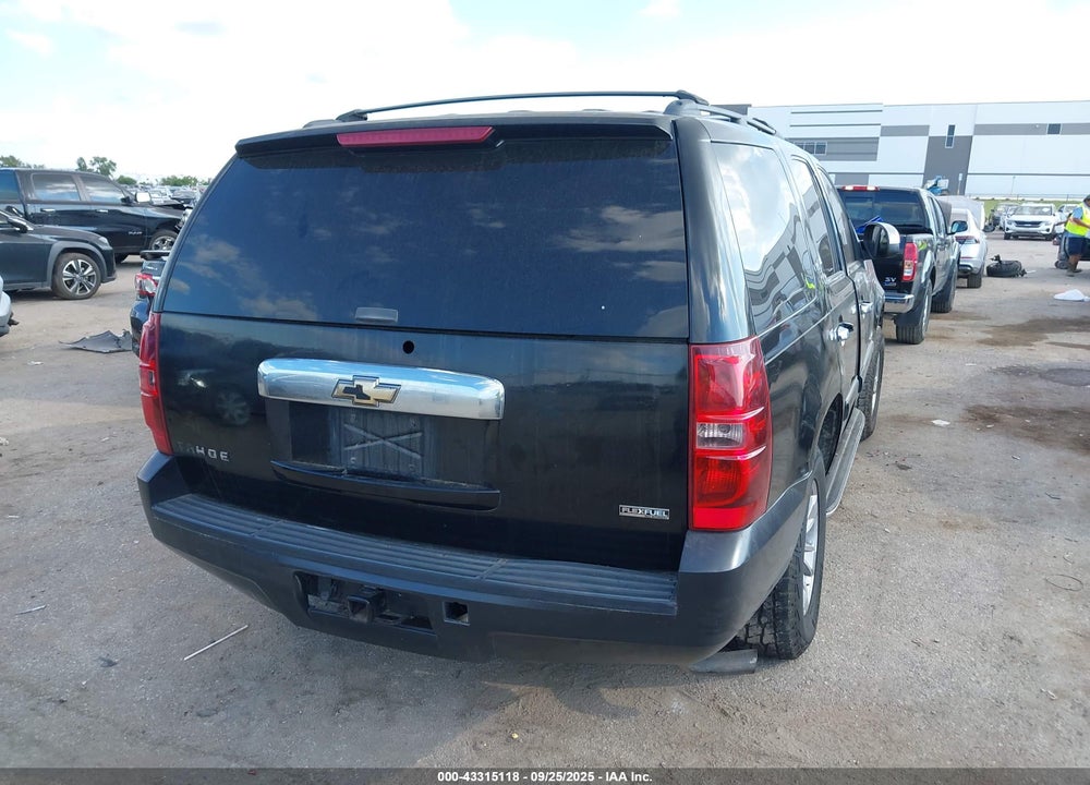 2007 CHEVROLET TAHOE VIN: 1GNFC13047R406069