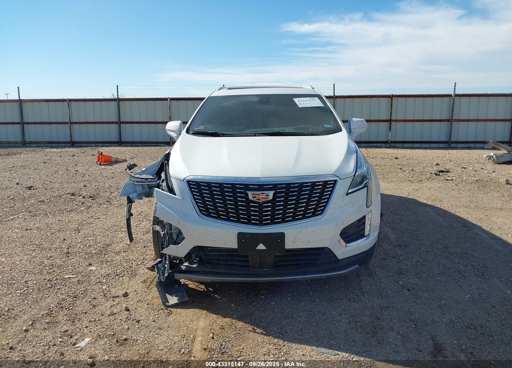 2024 CADILLAC XT5 FWD PREMIUM LUXURY VIN: 1GYKNER42RZ726751