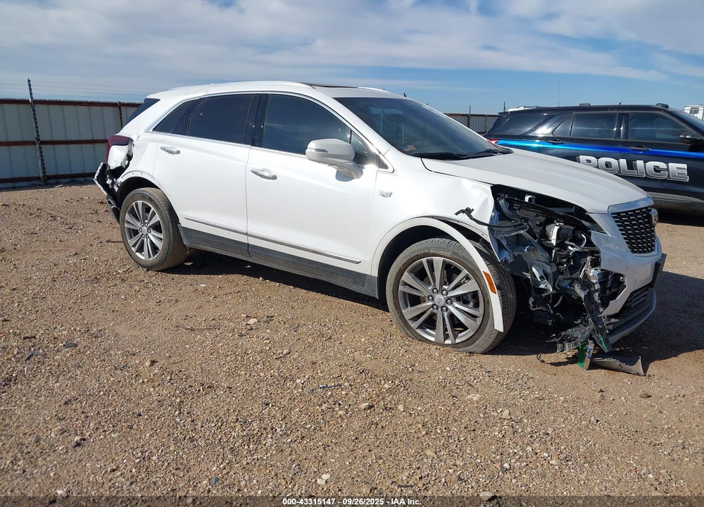 2024 CADILLAC XT5 FWD PREMIUM LUXURY VIN: 1GYKNER42RZ726751