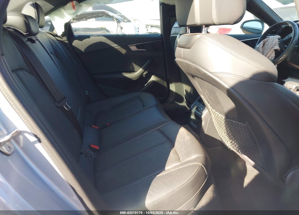 2017 AUDI A4 2.0T PREMIUM VIN: WAUFNAF42HA158645