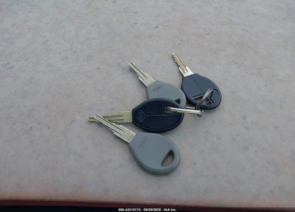 1998 NISSAN SENTRA GXE/XE VIN: 3N1AB41D3WL055368