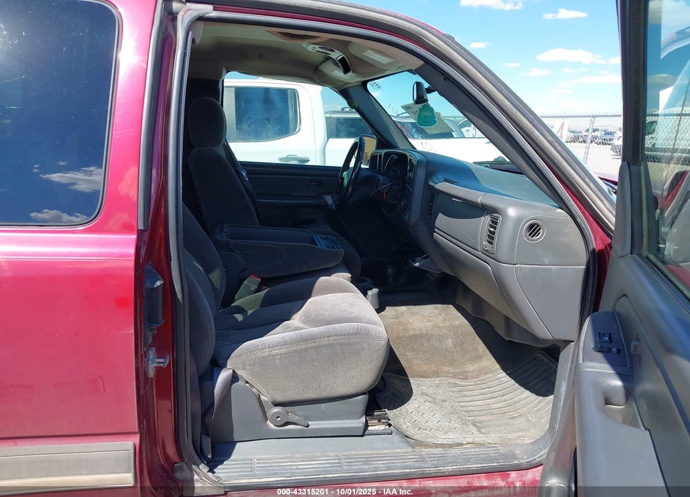 2006 CHEVROLET SILVERADO 1500 LT1 VIN: 1GCEK19B06E167108