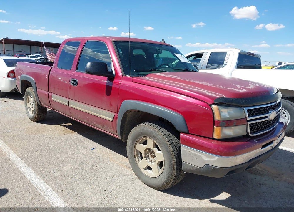 2006 CHEVROLET SILVERADO 1500 LT1 VIN: 1GCEK19B06E167108