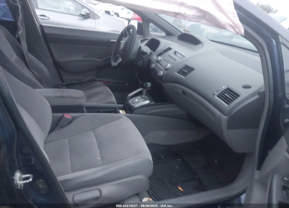 2008 HONDA CIVIC LX VIN: 1HGFA16538L061242
