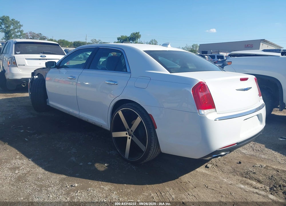 2018 CHRYSLER 300 LIMITED VIN: 2C3CCAEG9JH291972