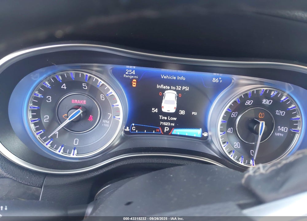 2018 CHRYSLER 300 LIMITED VIN: 2C3CCAEG9JH291972