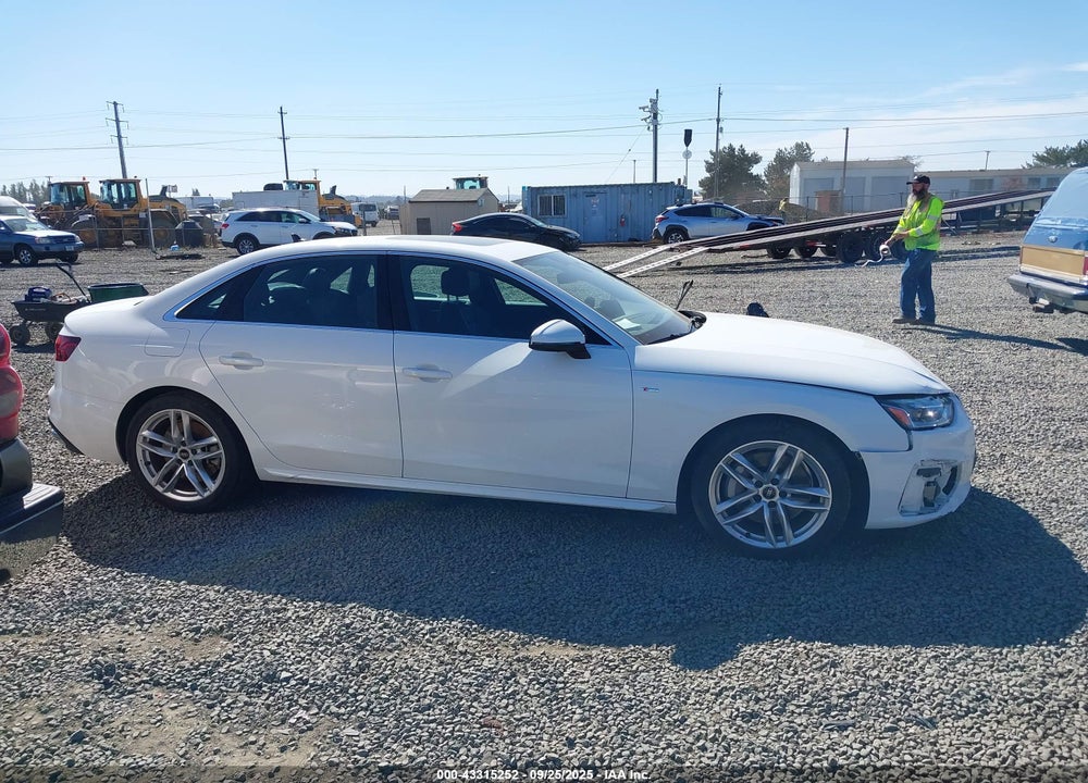 2024 AUDI A4 VIN: WAUEAAF46RN012881