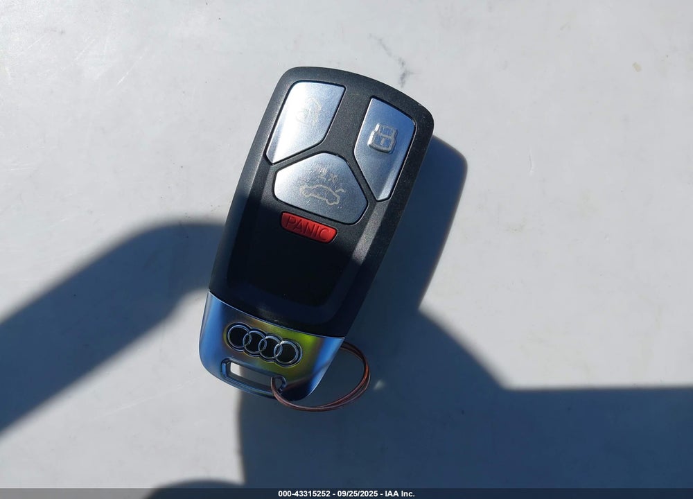 2024 AUDI A4 VIN: WAUEAAF46RN012881