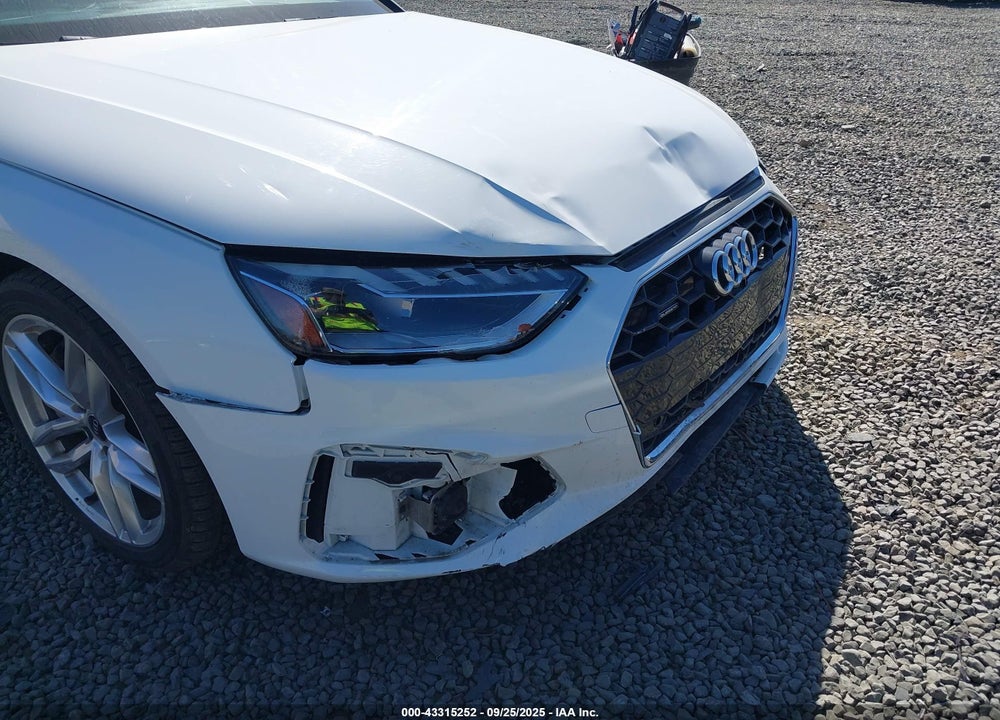 2024 AUDI A4 VIN: WAUEAAF46RN012881